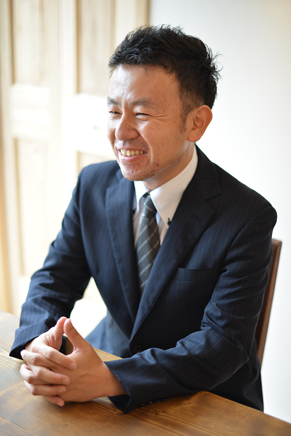 富谷 渉