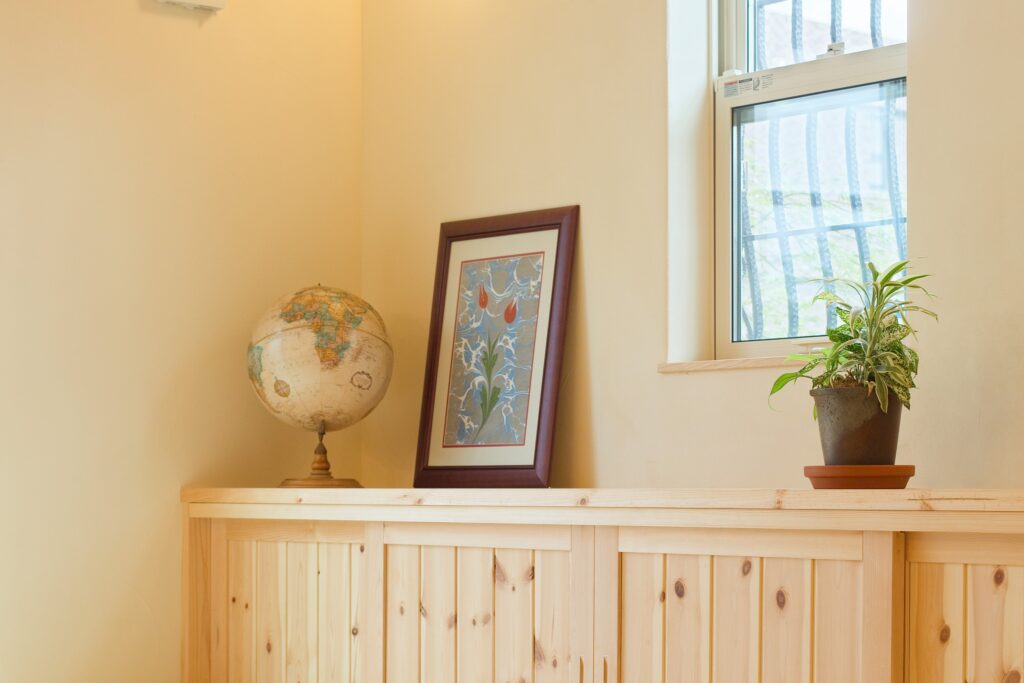 漆喰と珪藻土の違いとは？それぞれの特徴を知って満足のいく家づくりを！
