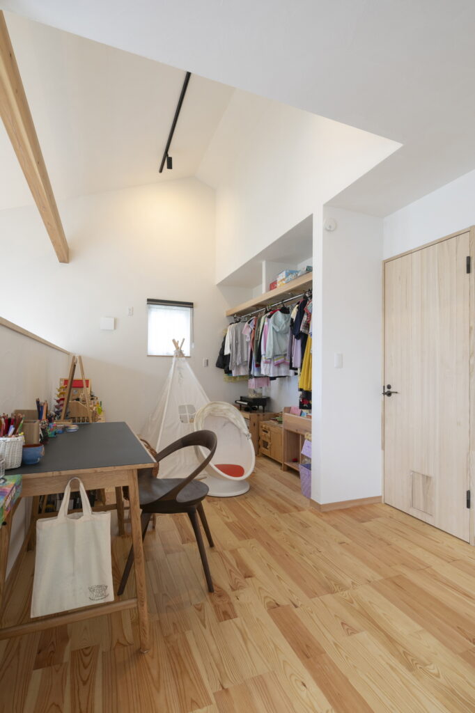 34坪 / 2階建て / Work No.230205